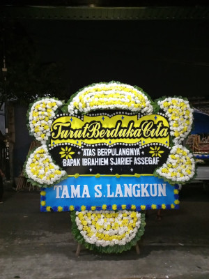 Papan Bunga Duka di Lamaran